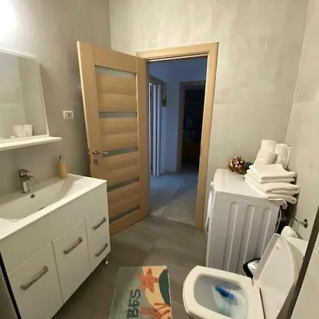 Kabi Apart - Zev Topaz Apartment